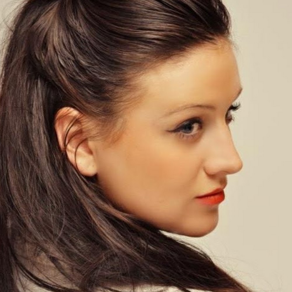 Meet your Posher, Alexa